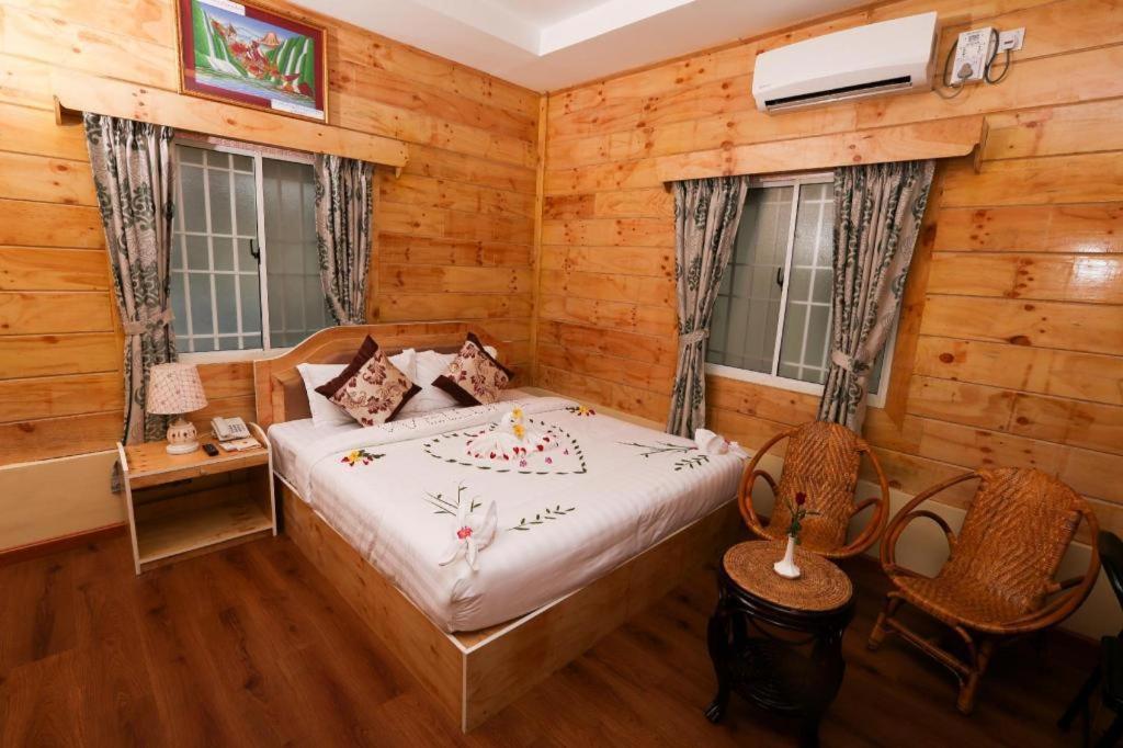 Golden Princess Pathein Buitenkant foto